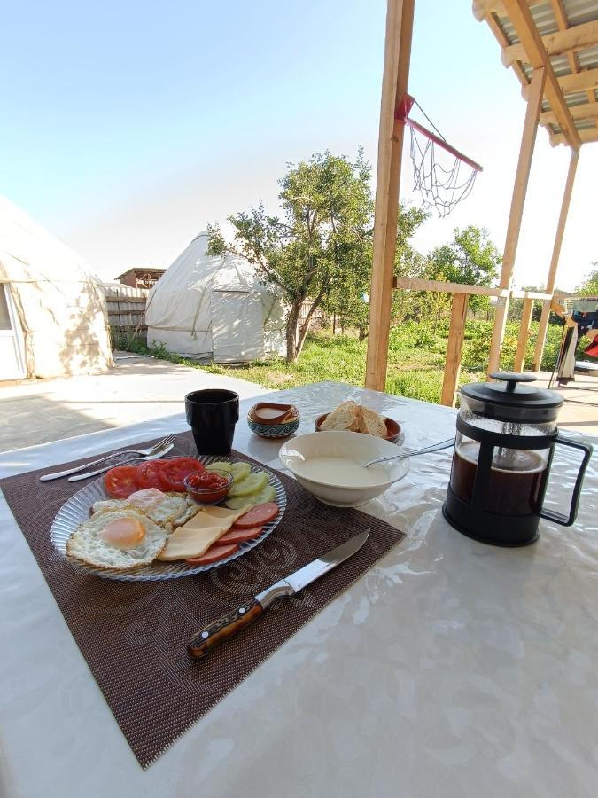 Yurt Stay In Downtown Каракол Экстерьер фото