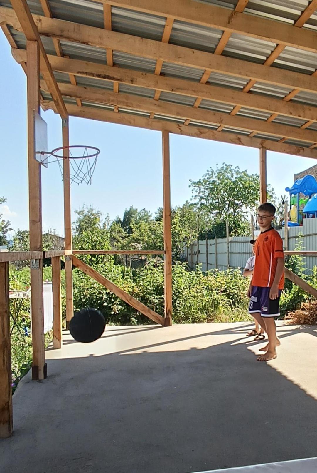 Yurt Stay In Downtown Каракол Номер фото